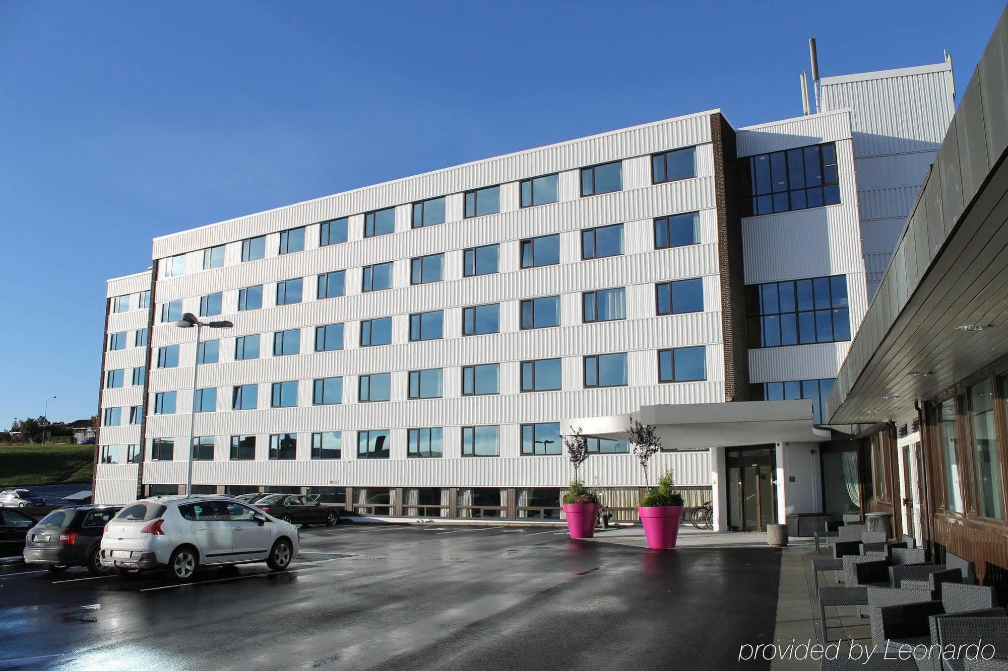 Dyreparken Safarihotell Kristiansand Ngoại thất bức ảnh