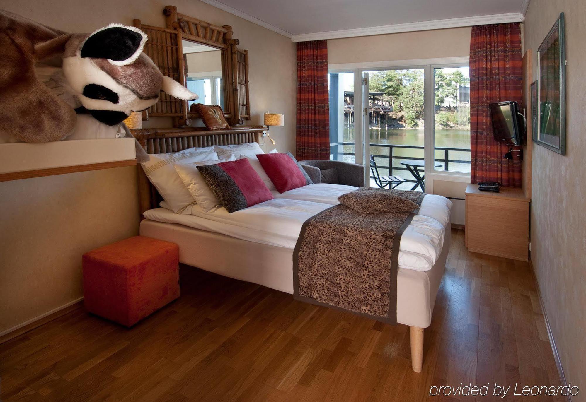 Dyreparken Safarihotell Kristiansand Ngoại thất bức ảnh